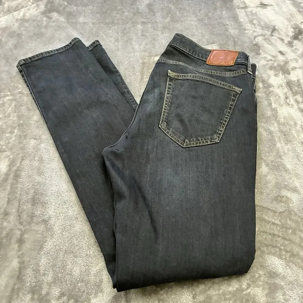 Abercrombie & Fitch brand abercrombie